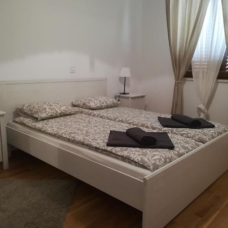 Apartment Rossella ニン エクステリア 写真