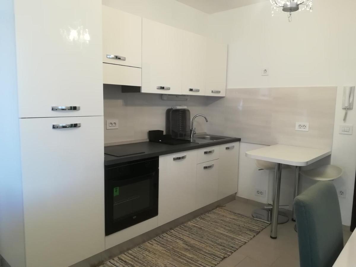 Apartment Rossella ニン エクステリア 写真